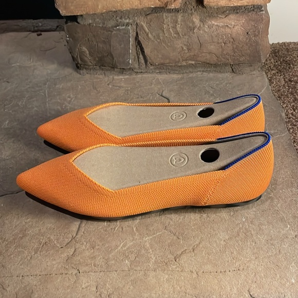 🤩Rothy’s The Point🤩 - Picture 4 of 10